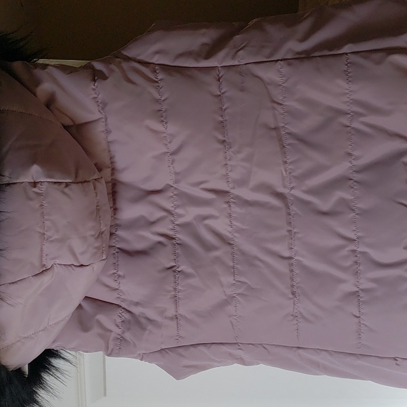 Calvin Klein Performance Vest - Picture 2 of 5